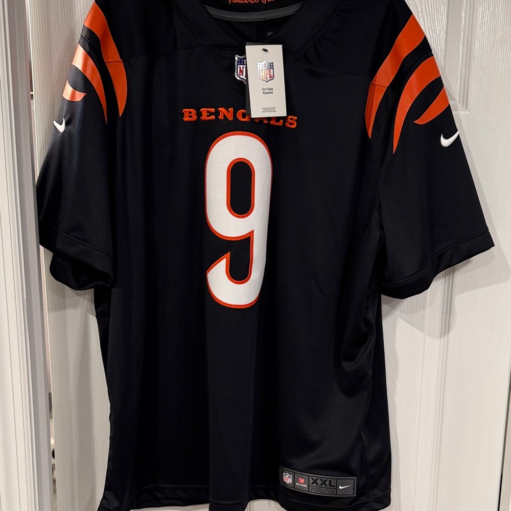 NFL Nike Joe Burrow Authentic Bengals Jersey Adult SZ XXL NWT